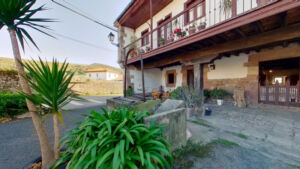 Cinco casas en venta con jardín en Cantabria